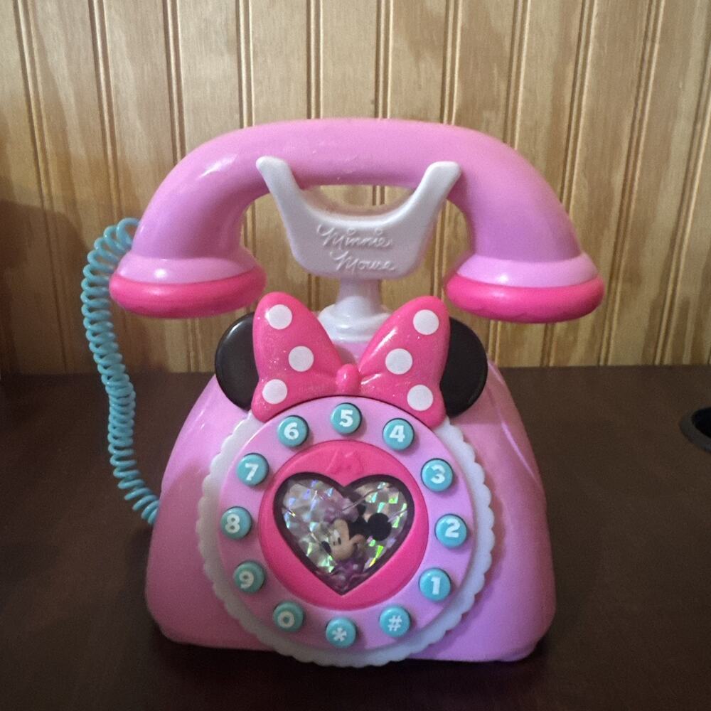 Disney Minnie Mouse Phone Lights Up Makes Sounds Disney Junior New